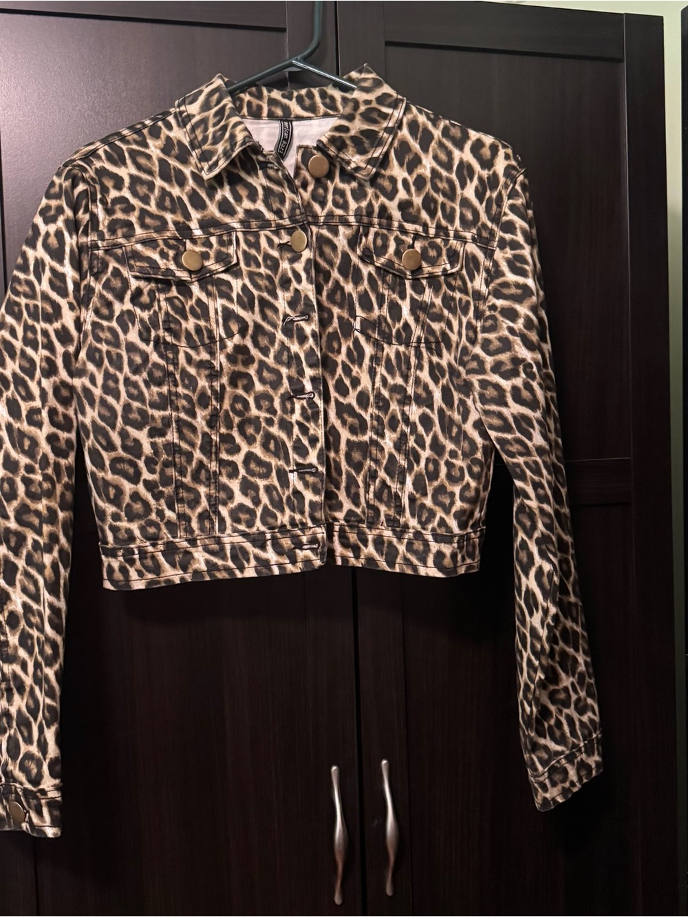 American Bazi Leopard Print Cropped Jean Jacket